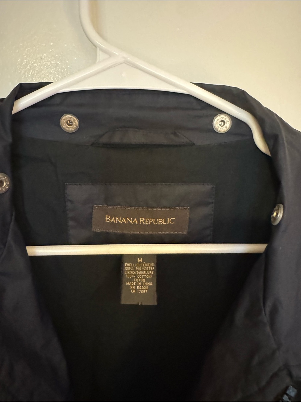 Banana Republic Men's Dark Navy Black Field Jacket with Zip Front - Picture 3 of 8
